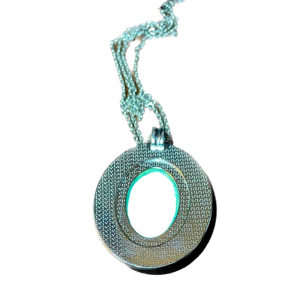 Turquoise Gemstone 18 inch Silver Necklace - Picture 4 of 7